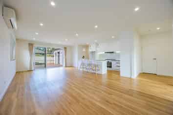 12 Moemoea Avenue, Kumeu