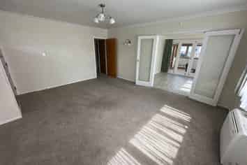 38 Whitemans Road, Silverstream