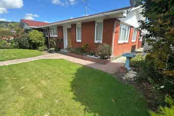 38 Whitemans Road, Silverstream