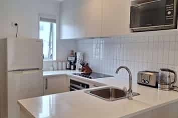 7 Ngae Place, Mangere East