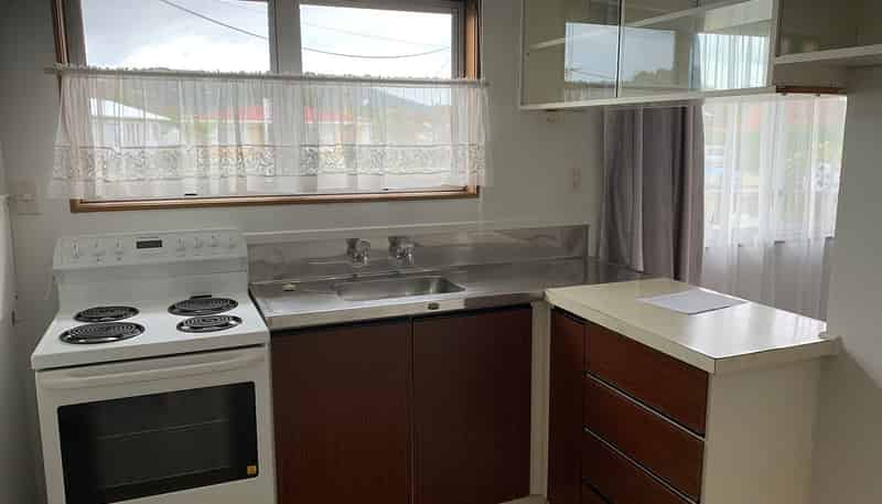 1 Station Road, Kamo