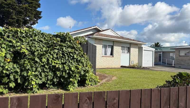 5/1 Station Road, Kamo