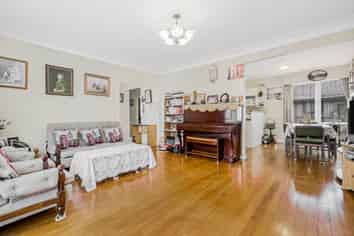 83 Melrose Road, Mount Roskill