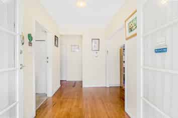 83 Melrose Road, Mount Roskill