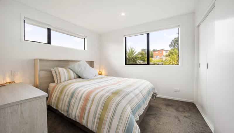 4/80 Awaroa Road, Sunnyvale