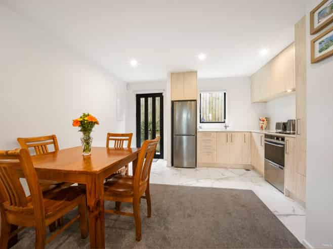 4/80 Awaroa Road, Sunnyvale