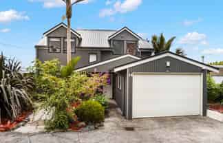 14 Range Road, Swanson