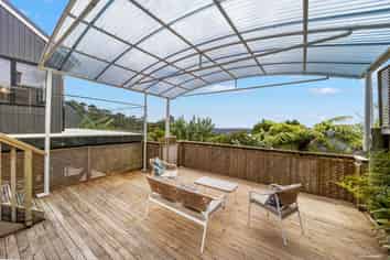 14 Range Road, Swanson