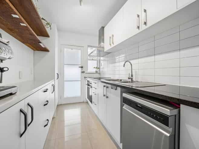 3/182 Carrington Road, Mount Albert