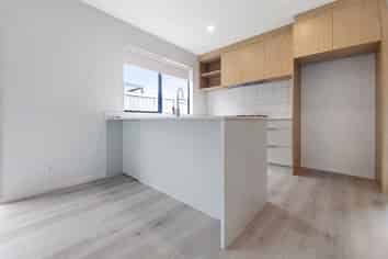 18 Te Mura Crescent, Takanini