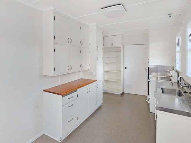 2 Avery Grove, Boulcott