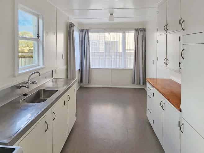 2 Avery Grove, Boulcott