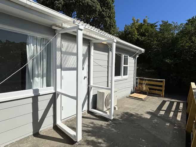 18 Muri Road, Pukerua Bay