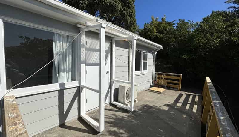 18 Muri Road, Pukerua Bay