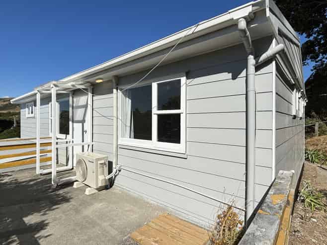 18 Muri Road, Pukerua Bay