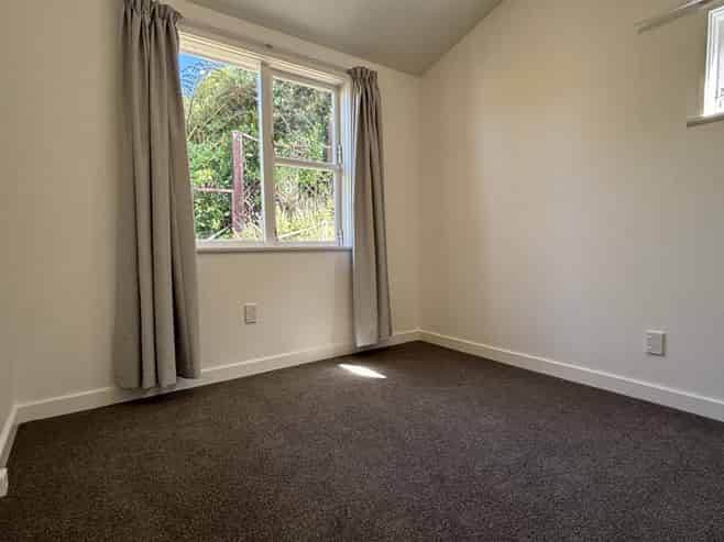 18 Muri Road, Pukerua Bay