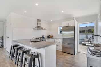 147 The Fairway, Matarangi