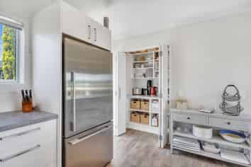 147 The Fairway, Matarangi