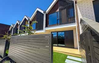 2/192 Methuen Road, New Windsor