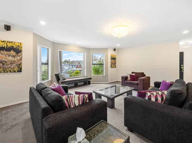 67E  Pleasant Road, Glen Eden