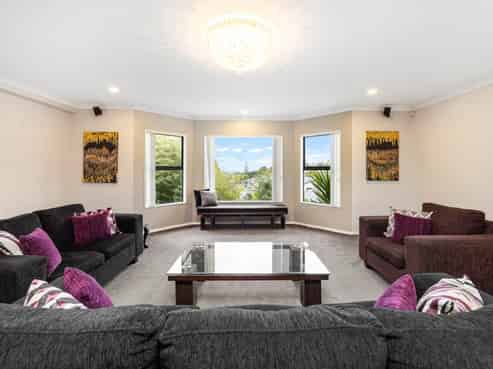 67E  Pleasant Road, Glen Eden