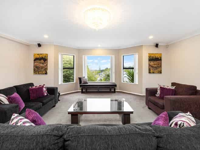 67E  Pleasant Road, Glen Eden