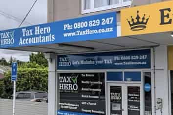 Rare Sandringham Corner Site 