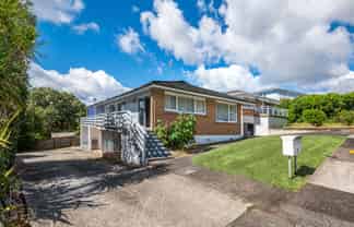 2/7 Caulton Street, Saint Johns