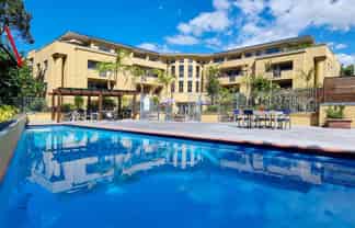 2H/9 Bute Road, Browns Bay