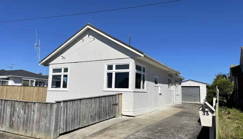 36 Stewart Street, Marton