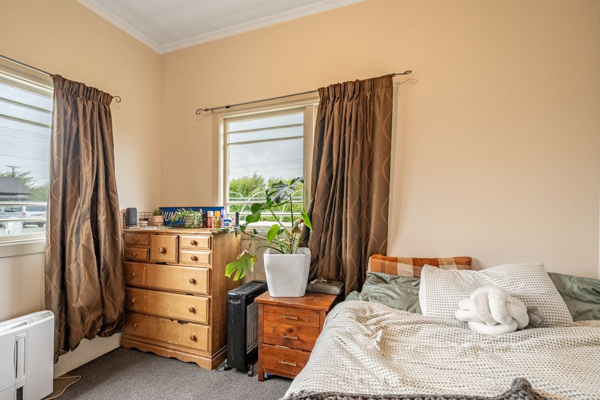 Warm, Welcoming, Ready for New Owners - Więcej