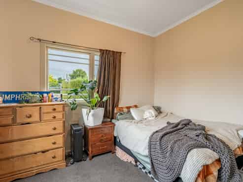 32 Oakland Street, Mataura