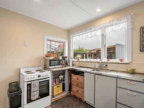 32 Oakland Street, Mataura