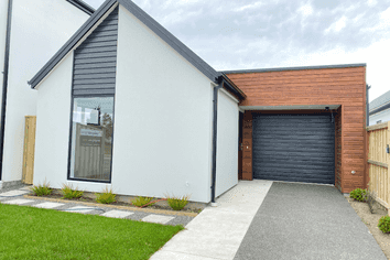 87 Faringdon Boulevard, Rolleston