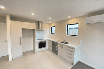 87 Faringdon Boulevard, Rolleston