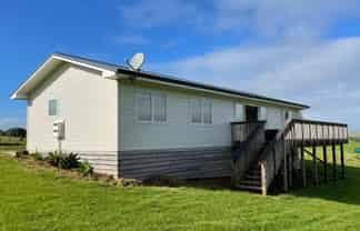 19 Ripiro Drive, Baylys Beach