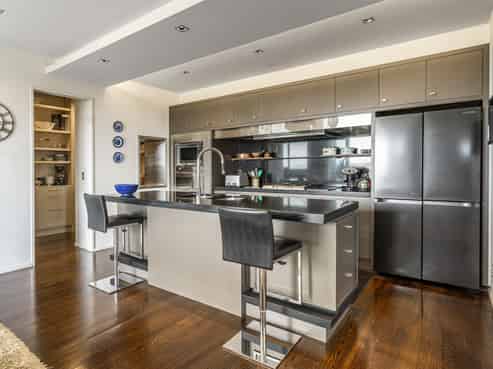 6B/118 Gladstone Road, Parnell