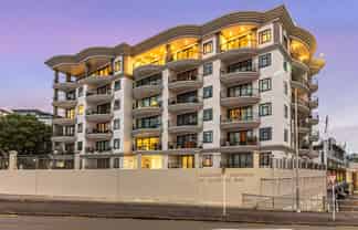 6B/118 Gladstone Road, Parnell