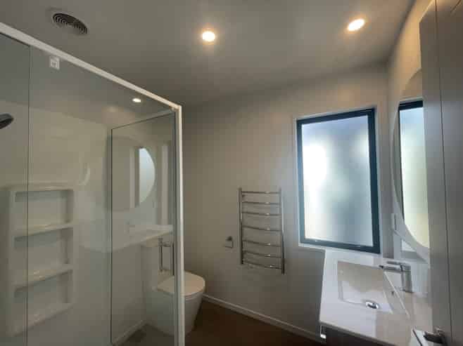 8/49 Mclean Street , Linwood