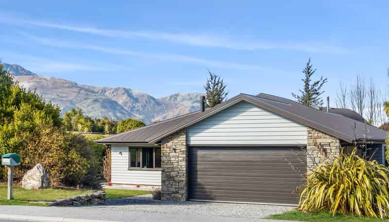 82 Nichol Street, Lake Hawea
