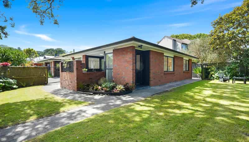 1A Lewin Road, Epsom