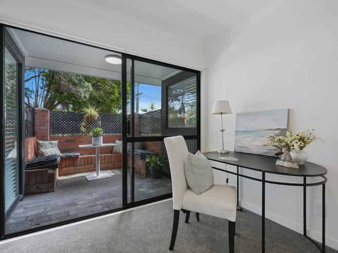 1A Lewin Road, Epsom