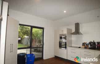 Room 1/378 Armagh Street, Linwood
