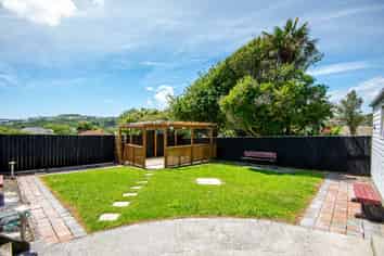 15 Jackson Terrace, Ranui