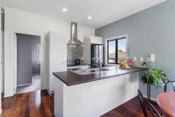 4/191 Sunnynook Road, Wairau Valley