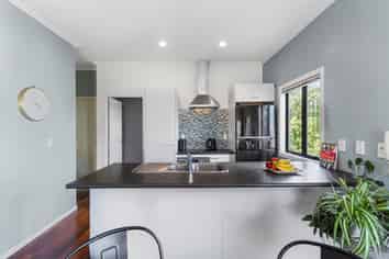 4/191 Sunnynook Road, Wairau Valley