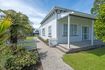 133 Russell Street, Westport