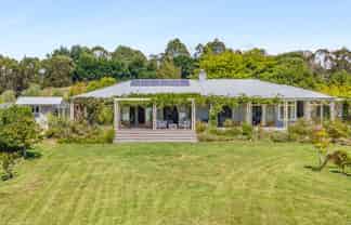 364 The Coastal Highway, REDWOOD VALLEY