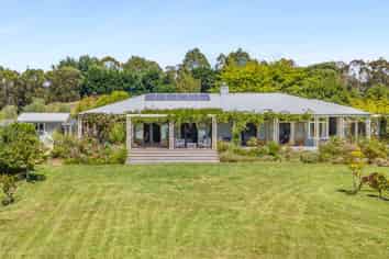 364 The Coastal Highway, REDWOOD VALLEY