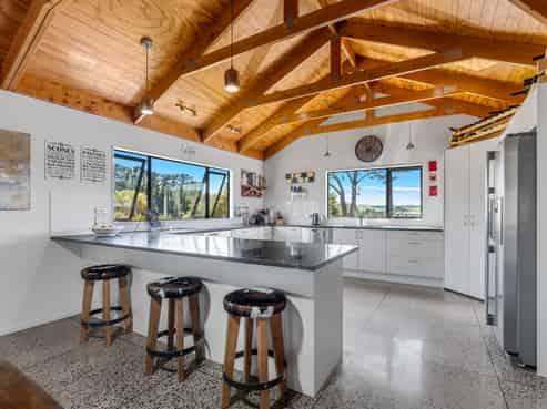 575 Blue Rock Road, Martinborough